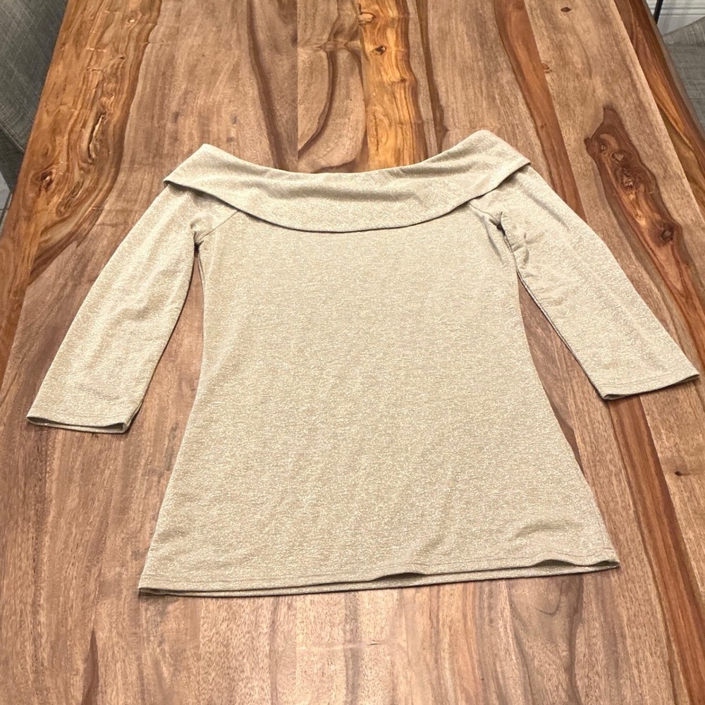 White House Black Market XS‎ Off Shoulder Top Champagne Gold 3/4 Sleeve Shimmer - Picture 5 of 6